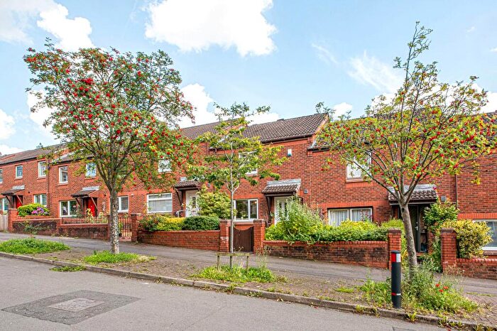 2 Bedroom Terraced House For Sale In Kirkland Street, North Kelvinside, Glasgow, G20