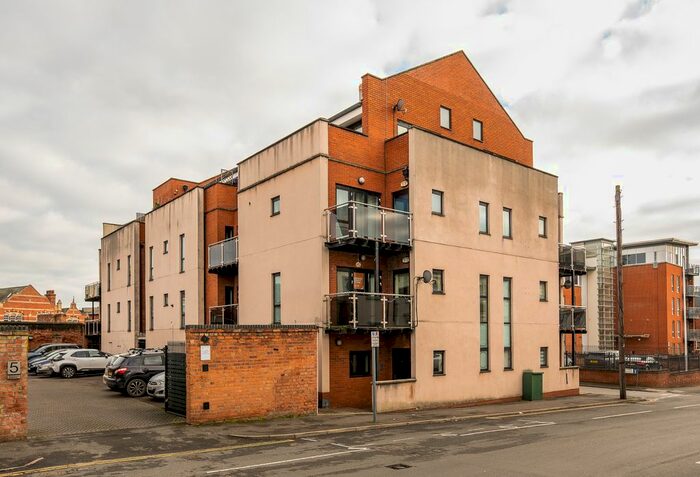 2 Bedroom Flat To Rent In The Pinnacle, The Ropewalk, Nottingham, NG1