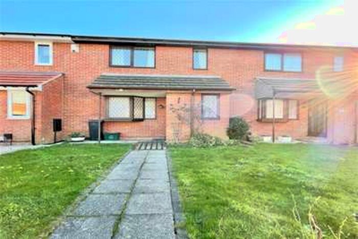 2 Bedroom House To Rent In Peronne Road, Portsmouth, PO3