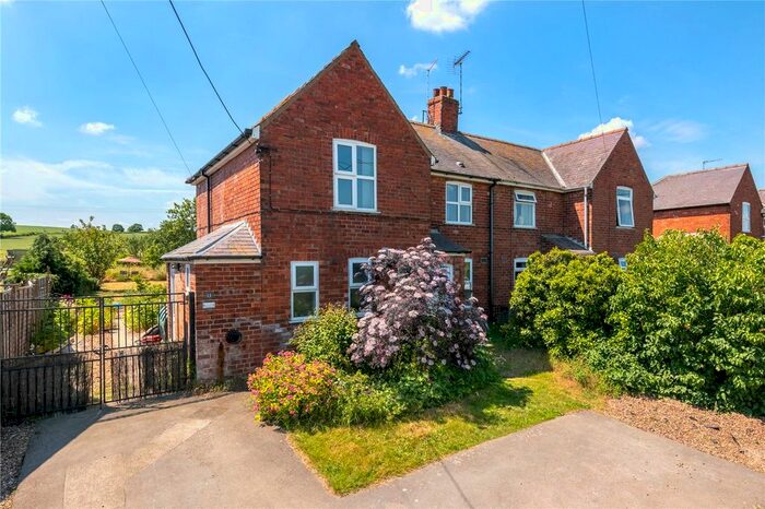 3 Bedroom Semi-Detached House For Sale In Town End, Wilsford, Grantham, Lincolnshire, NG32