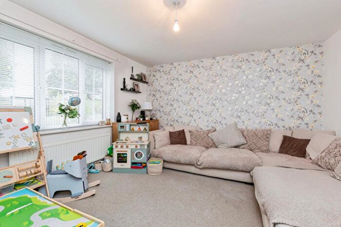 4 Bedroom Detached House For Sale In Ivatt Walk, Shildon, DL4