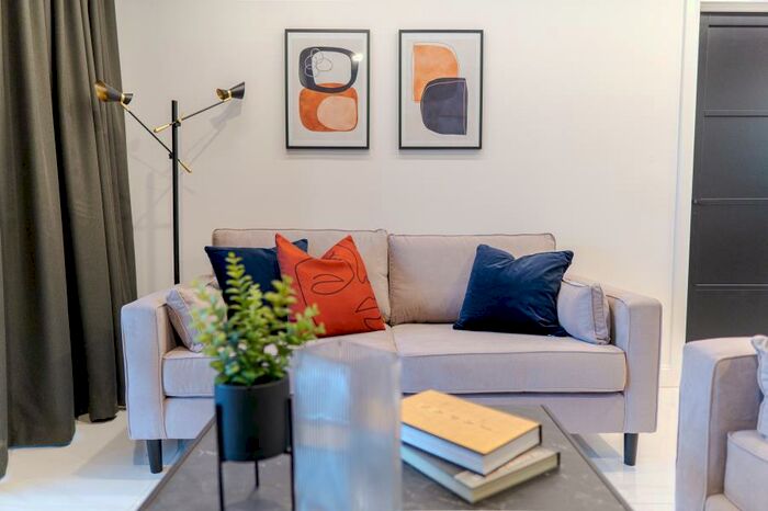 1 Bedroom Apartment To Rent In Apt . :: One Silk Street, M4