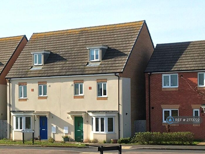 4 Bedroom Semi-Detached House To Rent In Jupiter Avenue, Peterborough, PE2