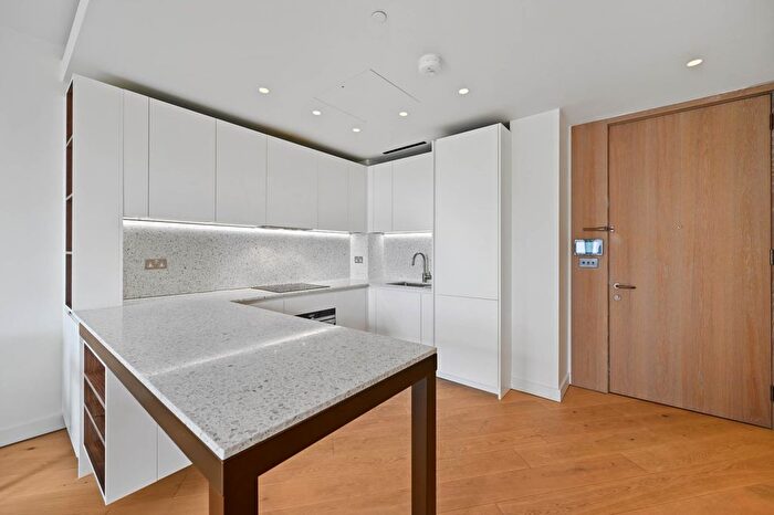 1 Bedroom Flat For Sale In Wood Crescent, London, W12