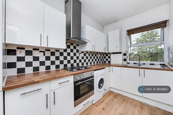 1 Bedroom Flat To Rent In Shardeloes Road, London, SE14