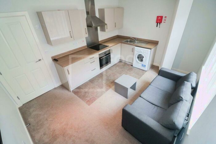 1 Bedroom Apartment To Rent In Grattan Mills, Bradford, BD1