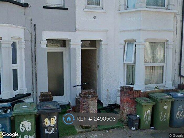 3 Bedroom Flat To Rent In Herga Road, Harrow, HA3