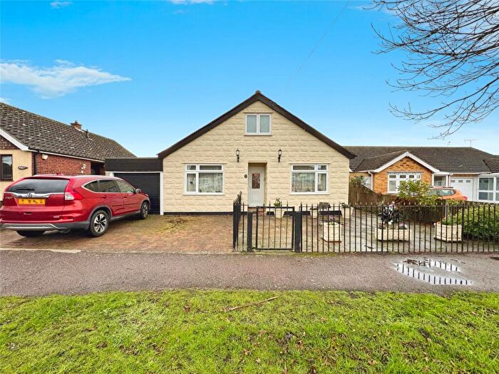 4 Bedroom Bungalow For Sale In Gorse Lane, Clacton-on-Sea, Essex, CO15