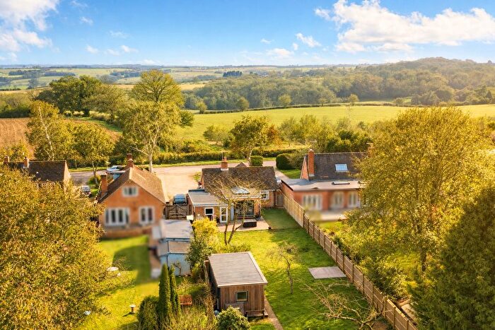 4 Bedroom Detached House For Sale In West Haddon Road, Guilsborough, NN6