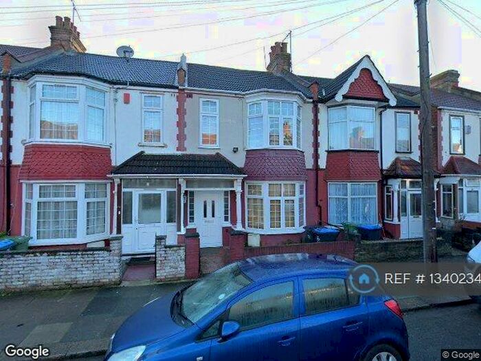 5 Bedroom Terraced House To Rent In Clayton Avenue, Wembley, HA0