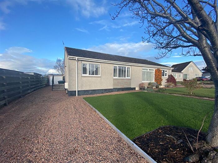 2 Bedroom Semi Detached Bungalow To Rent In Juniper Place, Perth, PH1