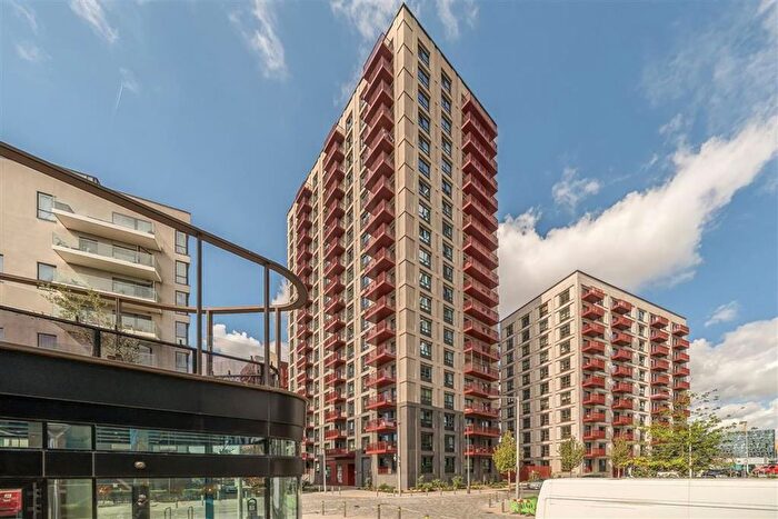 2 Bedroom Flat To Rent In Pilot Walk, Greenwich Peninsula, SE10