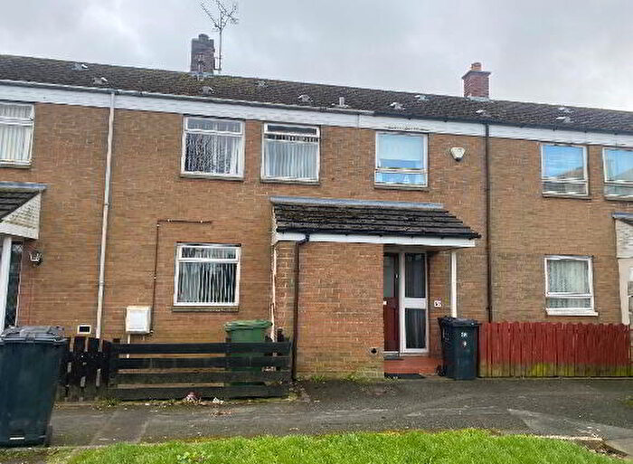 3 Bedroom Terrace House For Sale In Spelga Park, Craigavon, BT66