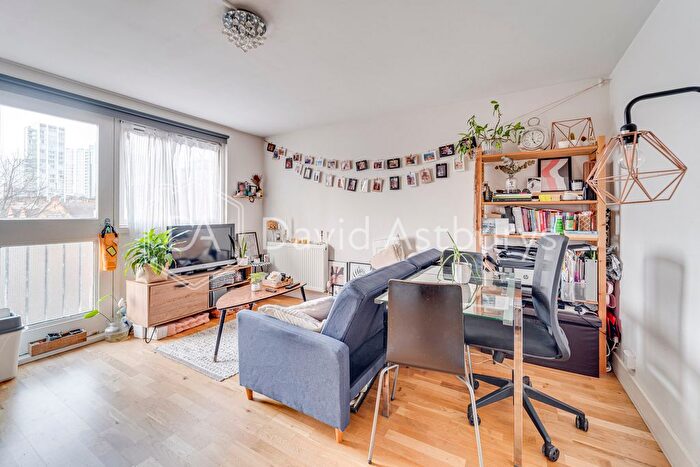 2 Bedroom Flat To Rent In Christian Street, Aldgate, London, E1