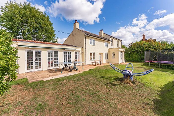 6 Bedroom Property For Sale In Townhouse Road, Costessey, NR8