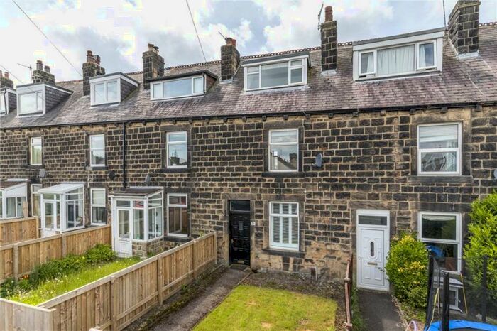 2 Bedroom Terraced House To Rent In North Parade, Ilkley, LS29