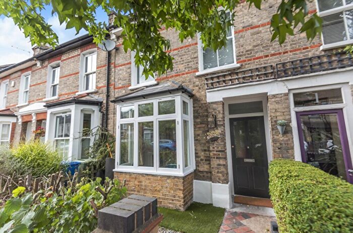 4 Bedroom Terraced House To Rent In Chesterfield Grove Dulwich, SE22
