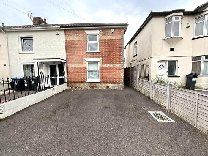 2 Bedroom Terraced House For Sale In Victoria Road, Bournemouth, BH1