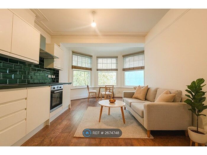 1 Bedroom Flat To Rent In Hornsey Lane Gardens, London, N6