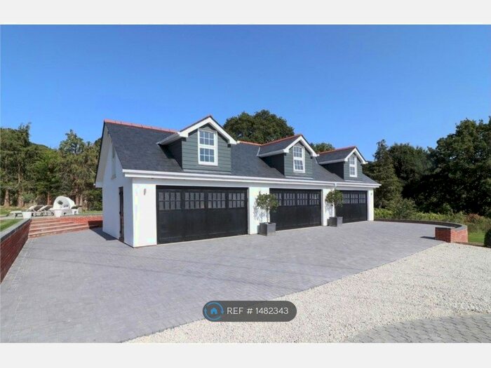 2 Bedroom Detached House To Rent In Mill Lane, Fareham, PO15