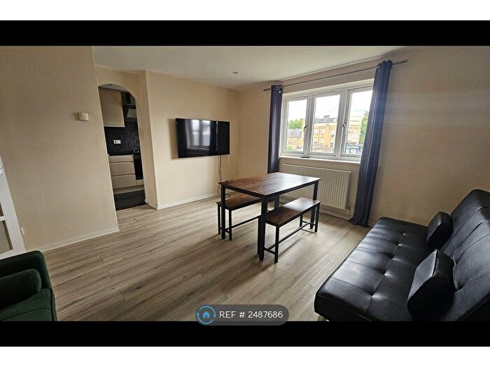 2 Bedroom Flat To Rent In Deptford, Deptford, SE8