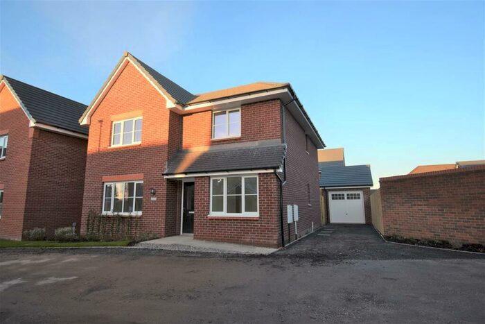 4 Bedroom Detached House To Rent In Crowson Drive, Alsager, ST7