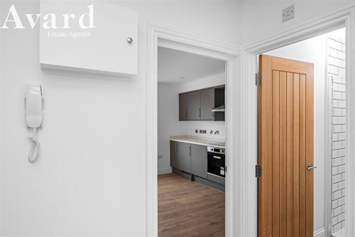 2 Bedroom Maisonette For Sale In Teville Road, Worthing, BN11
