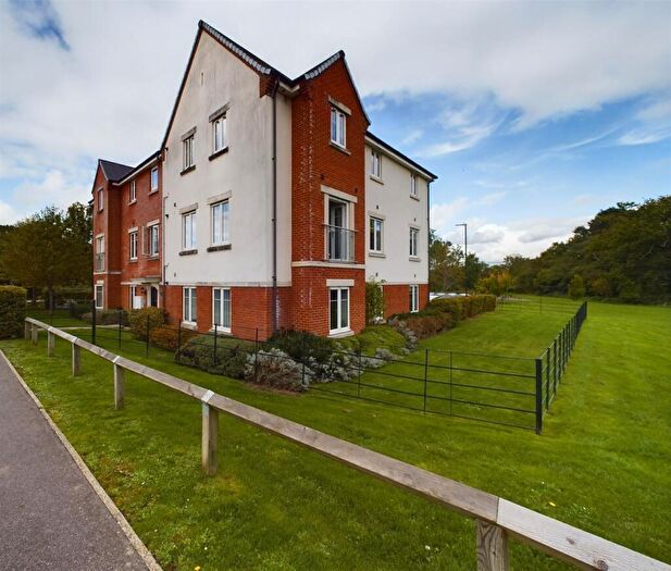 2 Bedroom Apartment To Rent In Woolf House, Forge Wood, Crawley, RH10