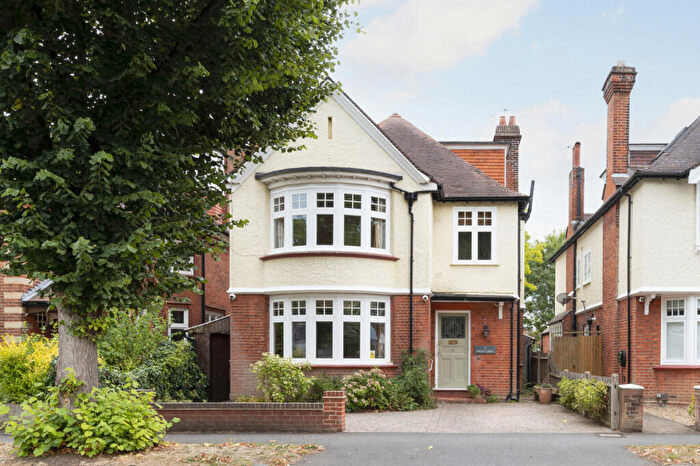 5 Bedroom Detached House For Sale In St. Matthew's Avenue, Surbiton, KT6