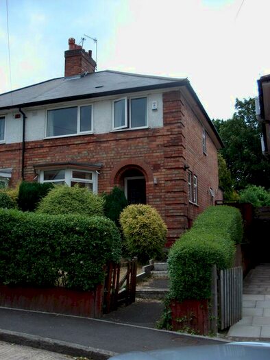 4 Bedroom House To Rent In Langford Grove, B17