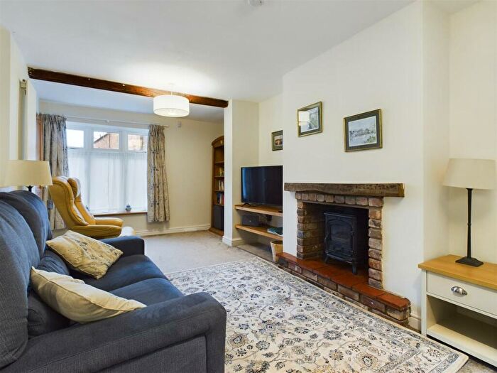 2 Bedroom Semi-Detached House For Sale In Severn Side South, Bewdley, DY12