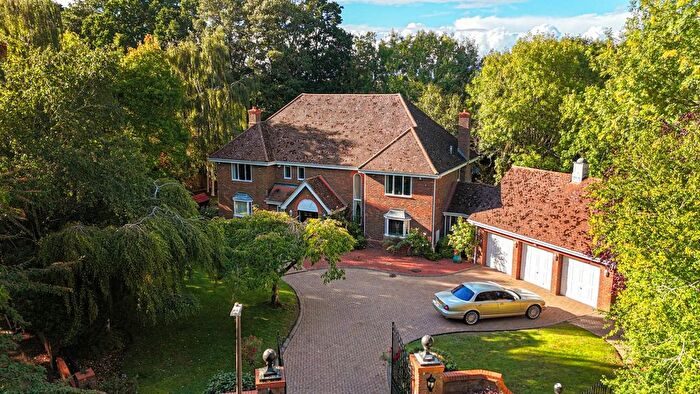 6 Bedroom Detached House For Sale In Tompions End, Ickwell, SG18