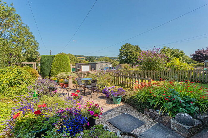 2 Bedroom Cottage For Sale In Walk Mill Lane, Kingswood, Wotton-under-Edge, GL12