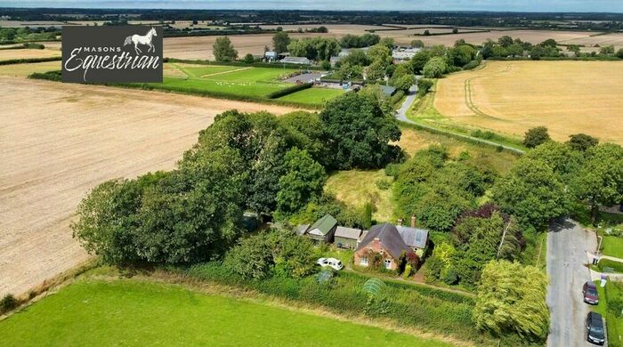 3 Bedroom Detached Bungalow For Sale In Authorpe, Louth, LN11