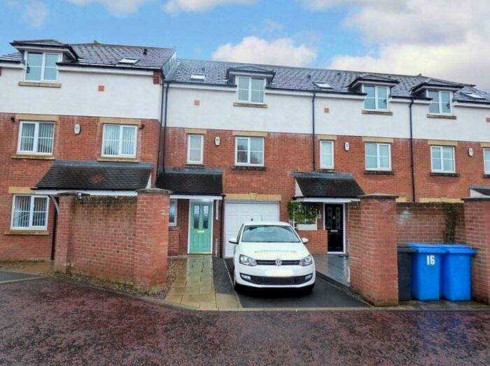 4 Bedroom Town House To Rent In Nursery Mews, Morpeth, Northumberland, NE61