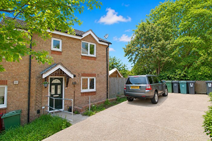 3 Bedroom Semi-Detached House To Rent In Chestnut Close, Ventnor, Isle Of Wight, PO38