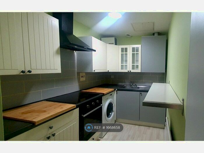 1 Bedroom Flat To Rent In Clapham Road, London, SW9