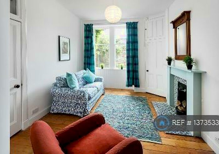 1 Bedroom Flat To Rent In Springvalley Terrace, Edinburgh, EH10