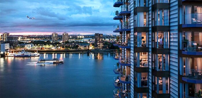 1 Bedroom Apartment For Sale In Lantern Wharf, Woolwich, Royal Arsenal, SE18