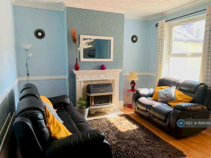 4 Bedroom Terraced House To Rent In Cardiff, Cardiff, CF14