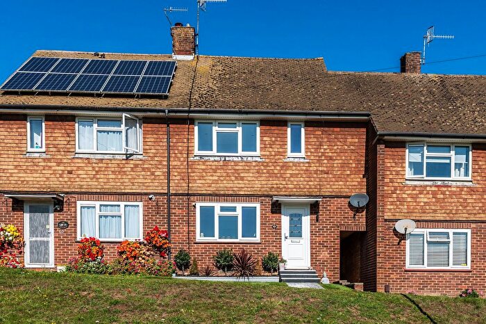 2 Bedroom Terraced House For Sale In Brokes Way, Tunbridge Wells, TN4