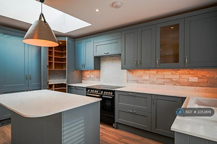 3 Bedroom Bungalow To Rent In Vardon Drive, Leigh-On-Sea, SS9