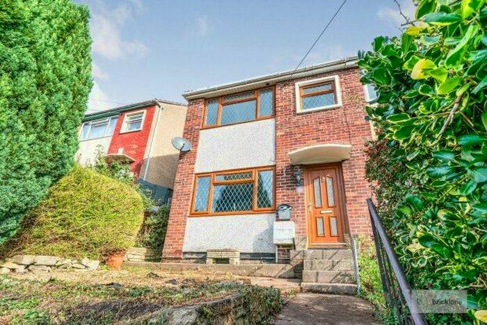 2 Bedroom Property To Rent In Orchard Gardens, Bristol, BS15