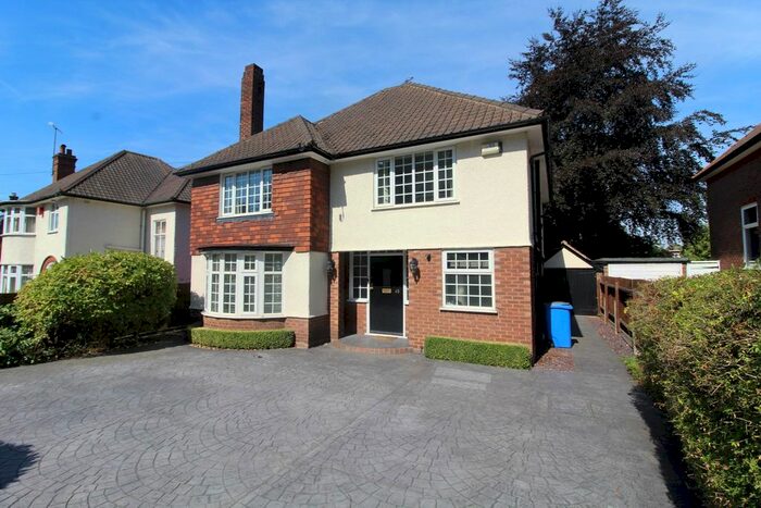 4 Bedroom Detached House To Rent In Valley Road, Ipswich, IP1