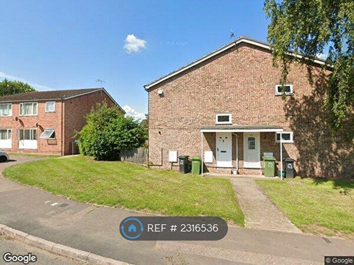 2 Bedroom Maisonette To Rent In Parliament Road, Thame, OX9