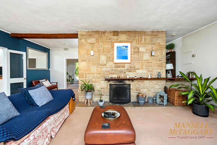5 Bedroom Detached House For Sale In Durfold Wood, Plaistow, RH14