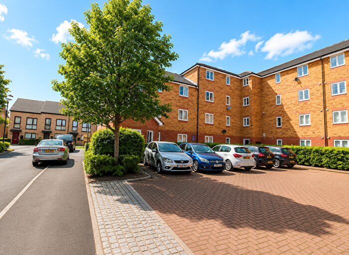 Studio To Rent In Dunlop Close, Dartford, DA1