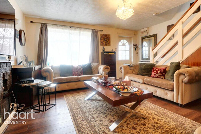 3 Bedroom Semi-Detached House For Sale In Thorney Road, Coventry, CV2