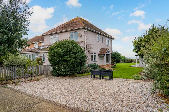 4 Bedroom Property To Rent In The Lees, Herne Bay CT6