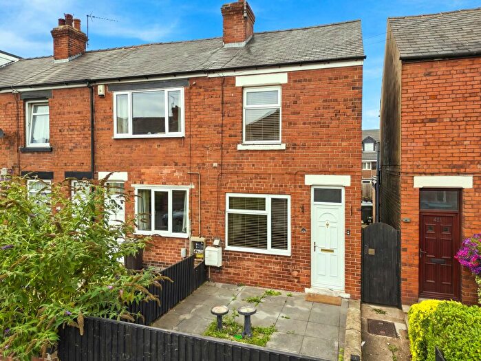 2 Bedroom End Of Terrace House To Rent In Gateford Road, Worksop, S81